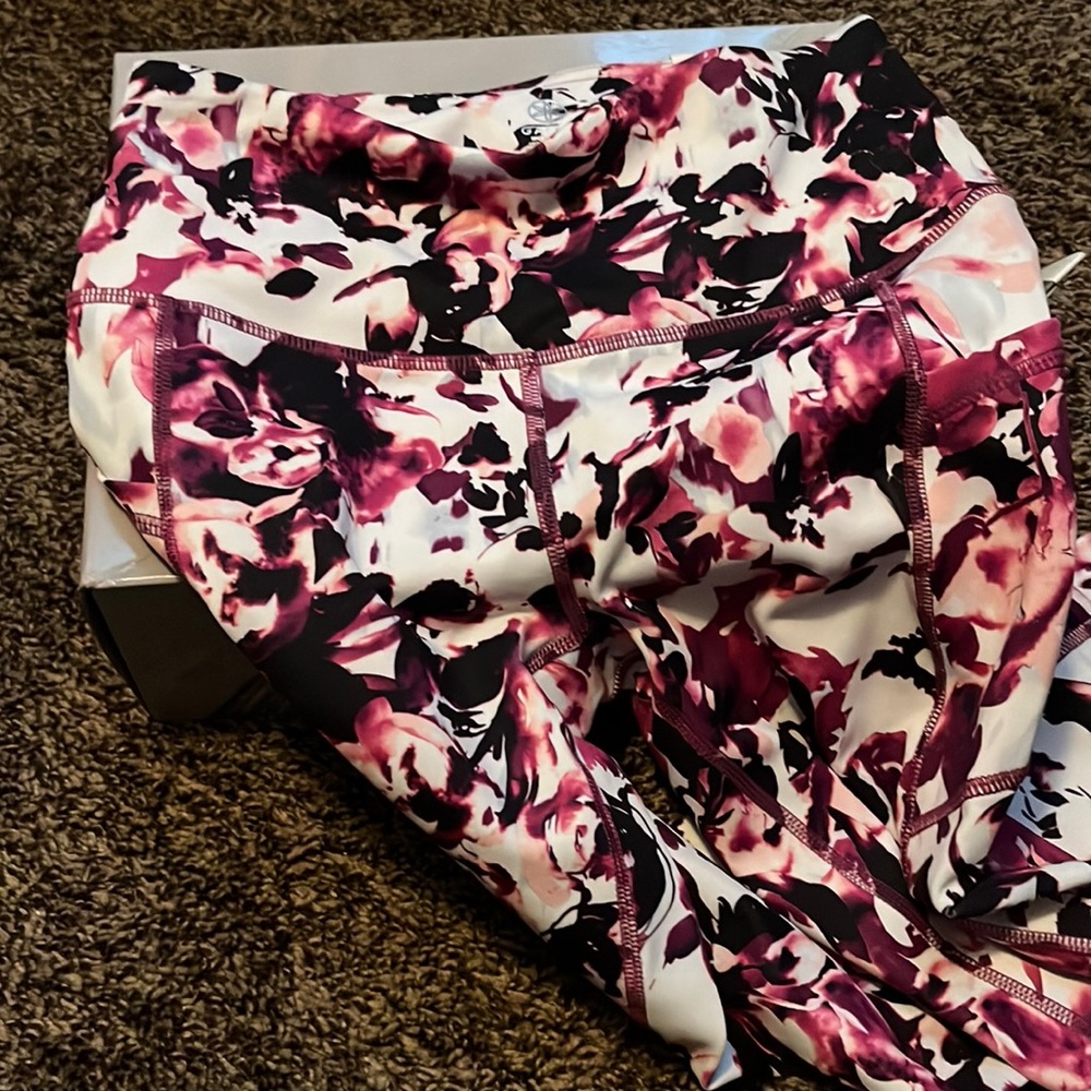 gatam leggings